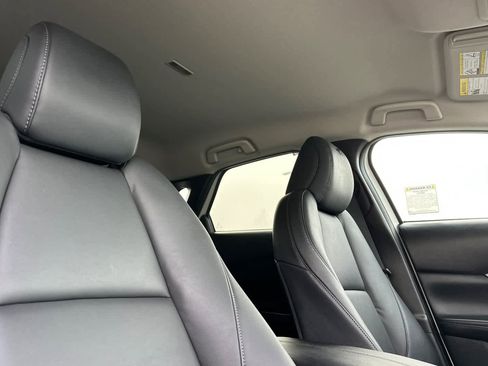 Used 2022 MAZDA CX-30 AWD 2.5 S w/ Select Package image 18