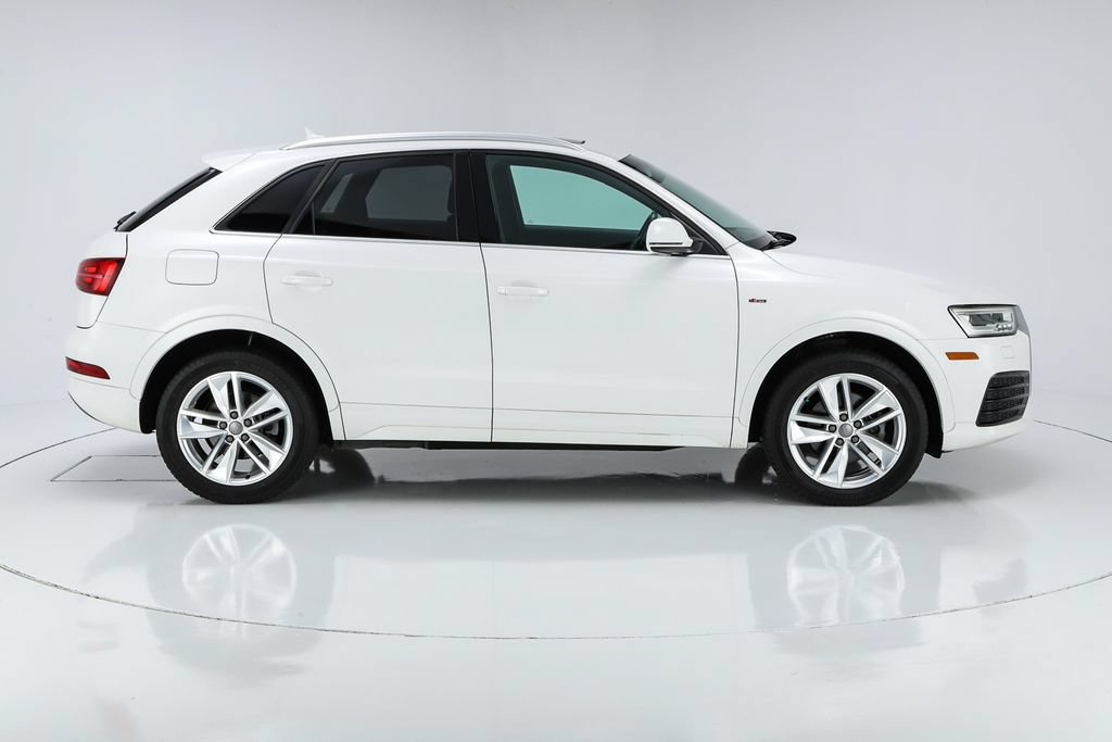 Used 2018 Audi Q3 2.0T Premium Plus w/ Premium Plus Package AWD/4WD image 14