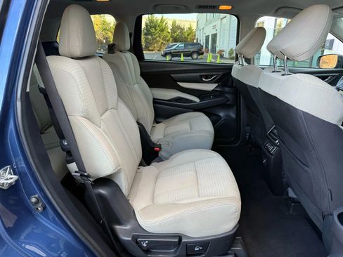 Used 2019 Subaru Ascent Premium image 21