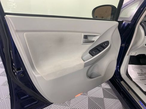 Used 2012 Toyota Prius Two FWD image 21