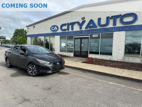 Used 2025 Nissan Versa SV FWD image 1