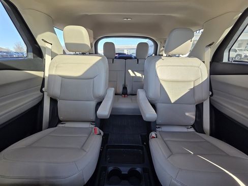 Used 2021 Ford Explorer Limited w/ Class III Trailer Tow Package image 28