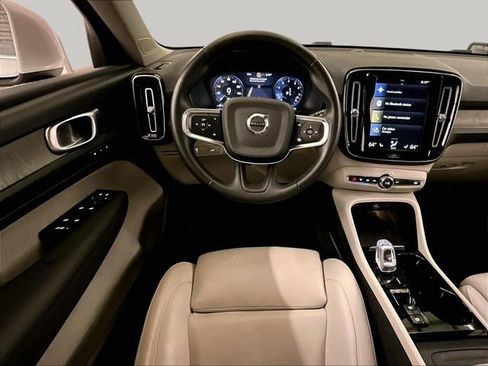 Used 2021 Volvo XC40 T5 Inscription w/ Advanced Package AWD/4WD image 5