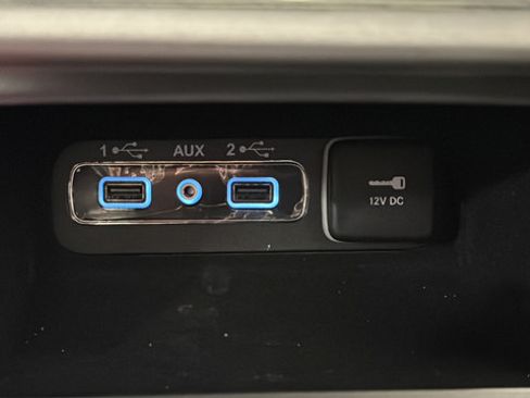 Used 2018 Jeep Grand Cherokee Altitude AWD/4WD image 34