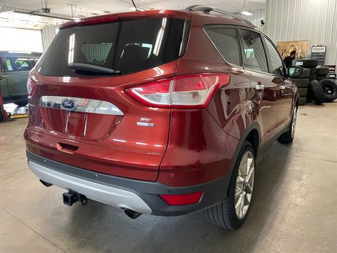 Used 2016 Ford Escape SE w/ SE Chrome Package AWD/4WD image 6