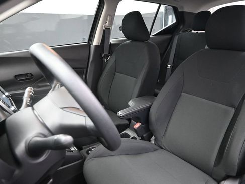 Certified 2025 Nissan Kicks Play S FWD image 20