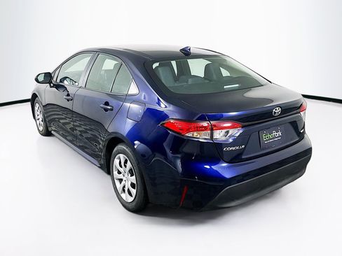 Used 2026 Toyota Corolla LE FWD image 5