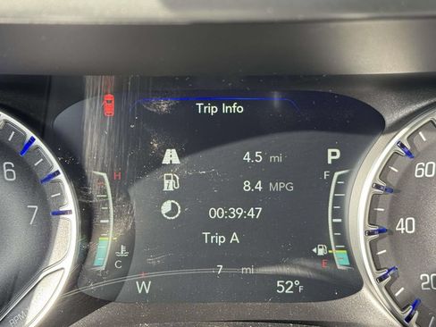New 2026 Chrysler Pacifica Select FWD image 24