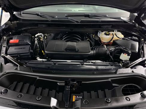 Used 2023 GMC Yukon XL AT4 w/ AT4 Premium Plus Package image 25