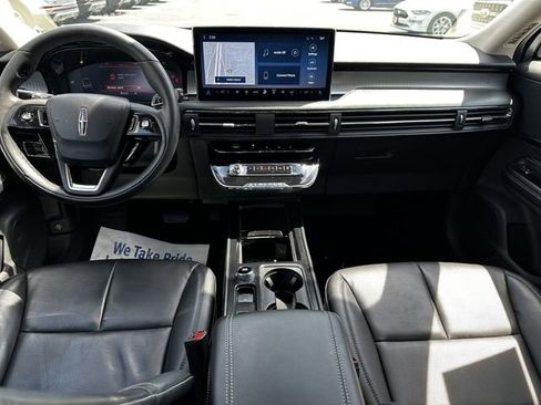 Used 2023 Lincoln Corsair AWD w/ Equipment Group 101A image 15