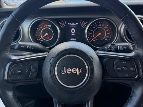 Used 2018 Jeep Wrangler Unlimited Sport S AWD/4WD image 13