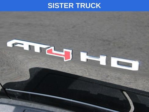 Used 2026 GMC Sierra 2500 AT4 w/ AT4 Premium Plus Package AWD/4WD image 18