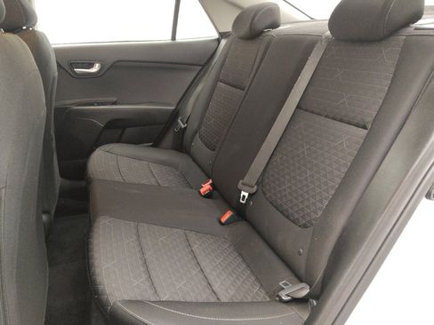 Used 2019 Kia Rio S image 18
