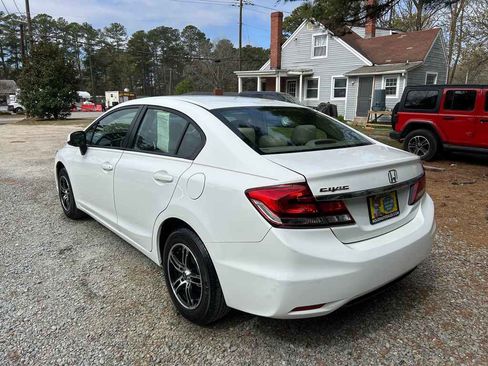 Used 2013 Honda Civic LX image 4