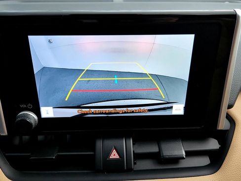 Certified 2024 Toyota RAV4 XLE image 31