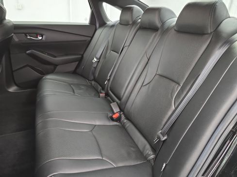 Used 2025 Honda Accord Sport image 13