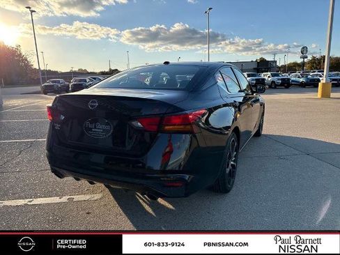 Certified 2023 Nissan Altima 2.5 SR image 14