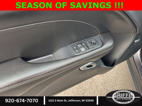 Used 2018 Dodge Challenger SXT Plus image 17