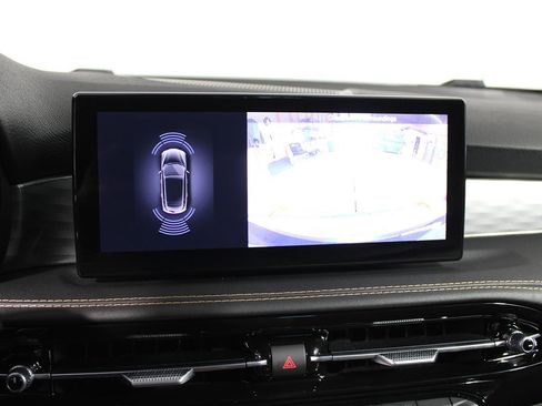 Used 2024 Alfa Romeo Tonale Ti image 11