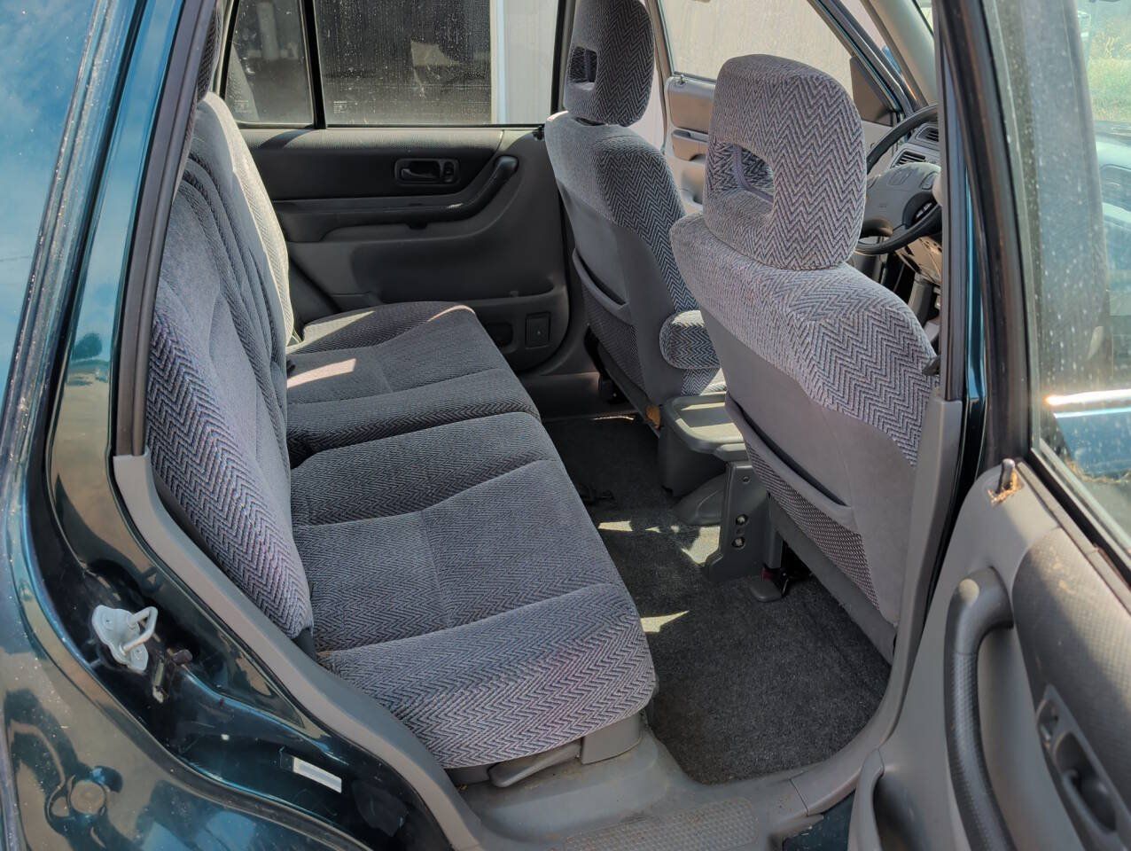Used 1998 Honda CR-V EX image 25