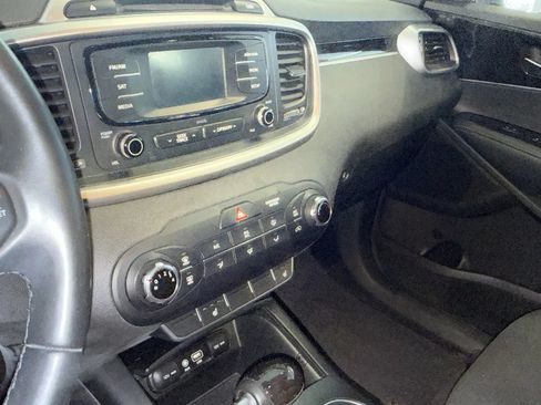 Used 2016 Kia Sorento LX w/ LX Convenience Package AWD/4WD image 21