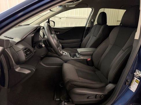 Used 2020 Subaru Outback Premium image 5