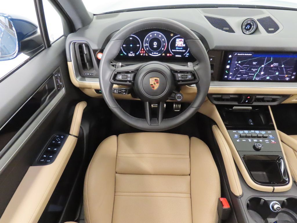 Certified 2026 Porsche Cayenne S AWD/4WD image 16