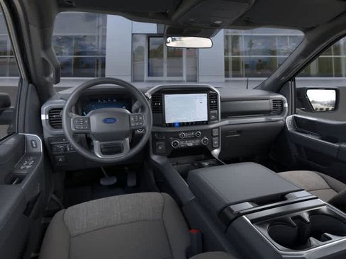 New 2025 Ford F150 XLT w/ Equipment Group 301A Standard image 9