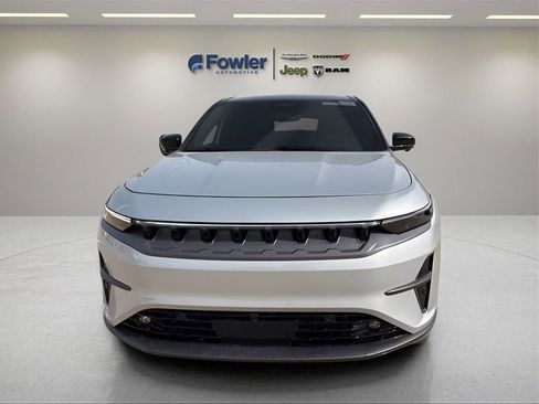 New 2025 Jeep Wagoneer S Limited image 2