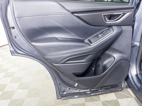 Used 2022 Subaru Forester Touring image 43
