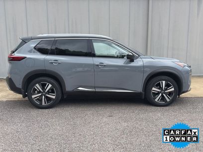 Used 2022 Nissan Rogue Platinum w/ Head-Up Display Package