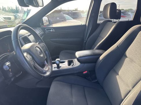 Used 2015 Jeep Grand Cherokee Laredo w/ Quick Order Package 23E image 19