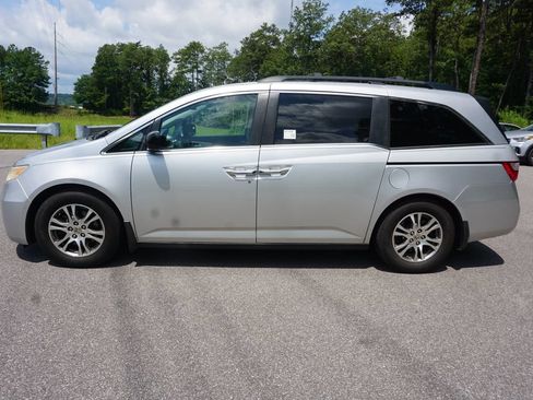 Used 2013 Honda Odyssey EX image 16