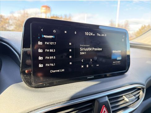 Used 2023 Hyundai Santa Fe SEL image 19