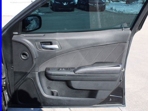 Used 2018 Dodge Charger GT w/ Blacktop Package image 18