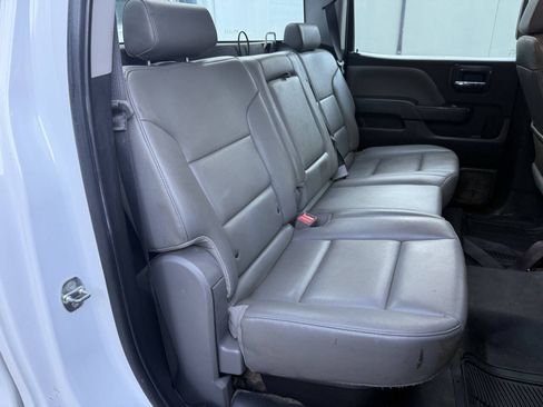 Used 2018 GMC Sierra 1500 2WD Crew Cab image 19