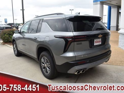 New 2026 Chevrolet Traverse LT w/ Driver Confidence Package image 6