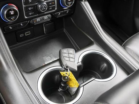 Used 2024 Chevrolet Tahoe LT AWD/4WD image 11