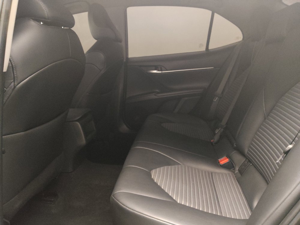 Used 2023 Toyota Camry SE FWD image 18