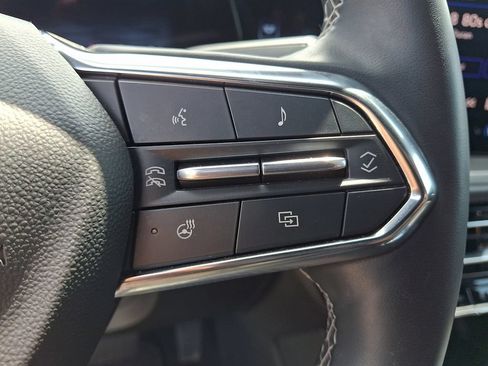 Certified 2024 Chevrolet Traverse LS AWD/4WD image 21