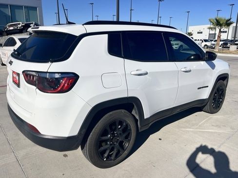 Used 2026 Jeep Compass Latitude w/ Quick Order Package 29K image 9