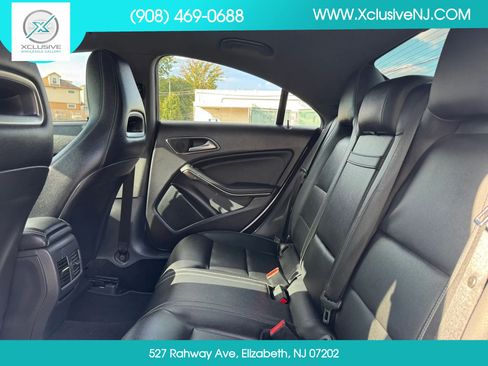 Used 2018 Mercedes-Benz CLA 250 w/ AMG Line Exterior image 27