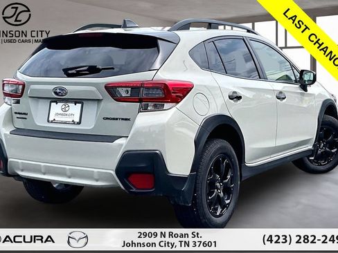 Used 2023 Subaru Crosstrek 2.0i Premium w/ Popular Package #2 AWD/4WD image 2