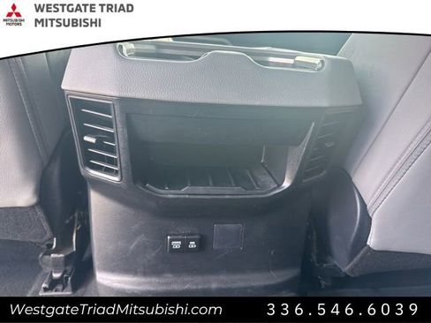 Used 2025 Toyota Tundra Limited w/ TRD Off-Road Package AWD/4WD image 20