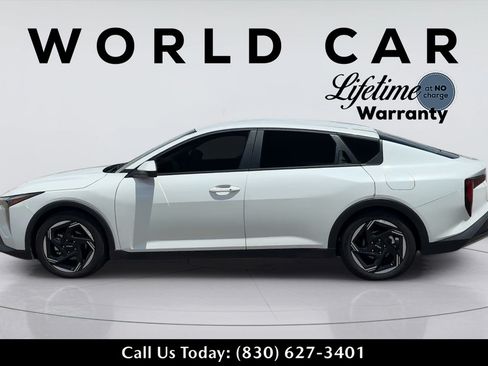 Used 2025 Kia K4 EX FWD image 6