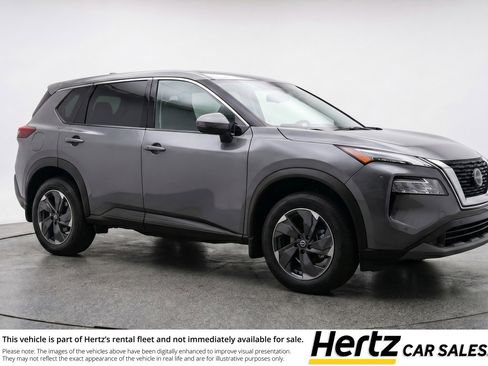 Used 2025 Nissan Rogue SV AWD/4WD image 1