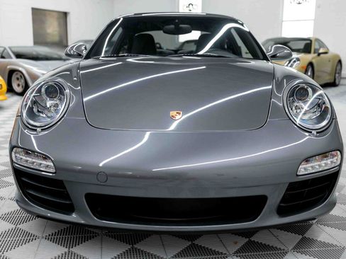 Used 2011 Porsche 911 GT3 RS image 4