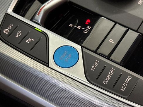 Used 2023 BMW i4 eDrive35 RWD image 19