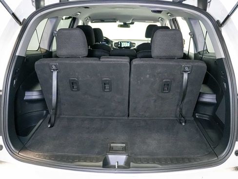 Used 2020 Honda Pilot EX image 25