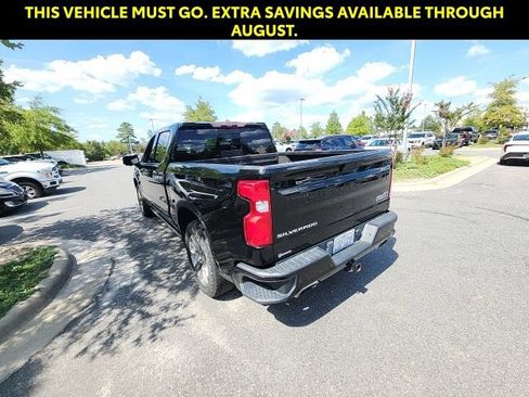 Used 2021 Chevrolet Silverado 1500 High Country w/ Technology Package AWD/4WD image 9